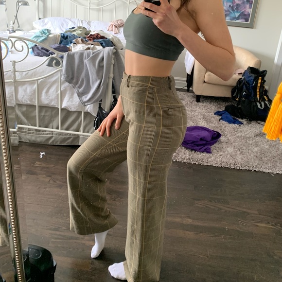 Aritzia dress pants - Picture 2 of 3